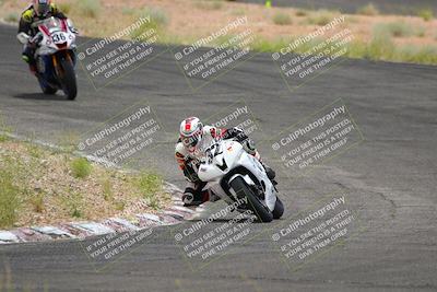 media/Jun-04-2022-WERA (Sat) [[b852bbbd55]]/Race 4 C Superbike Expert Novice/